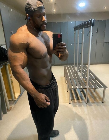 pleasure12368 pretty actress image