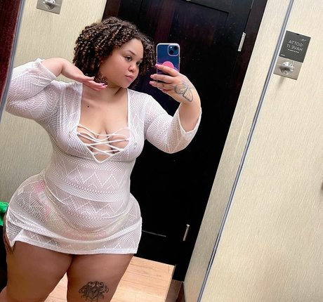 MamiTinkk pornstar best pictures