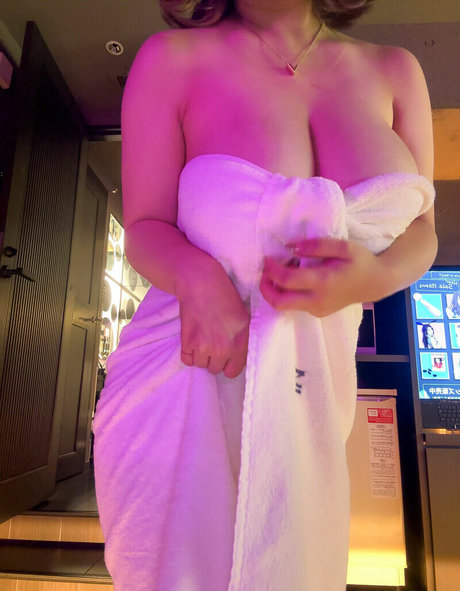 curvy muscle onlyfans free xxx photos