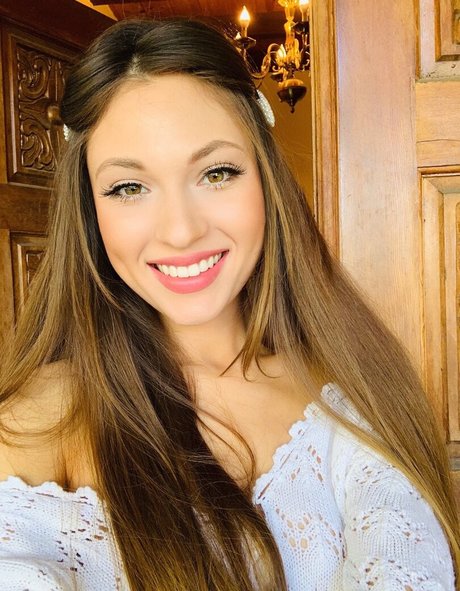 Annablossom free pornstar picture