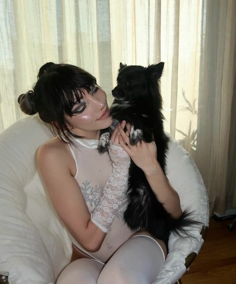 moonstreuxx pornstar nudes pic