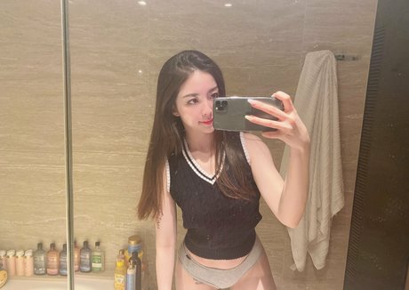 Chantalebelle adult star picture