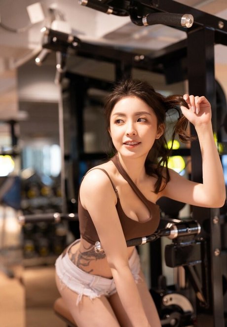 Chantalebelle porn model photo