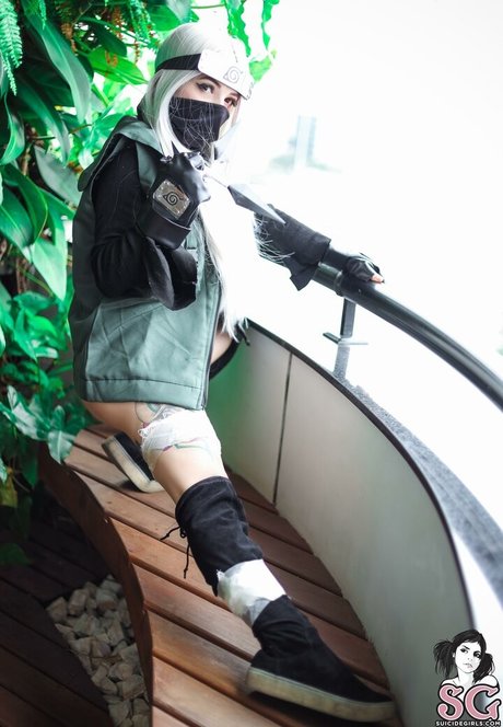 khachery model sexy picture