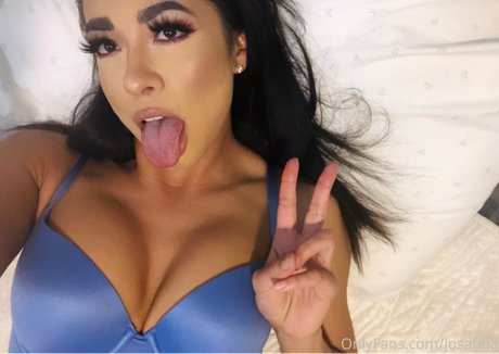 josafina model nudes pics