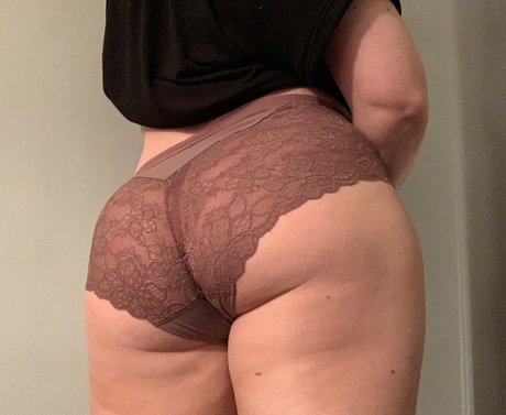 mysweetsite model naked image