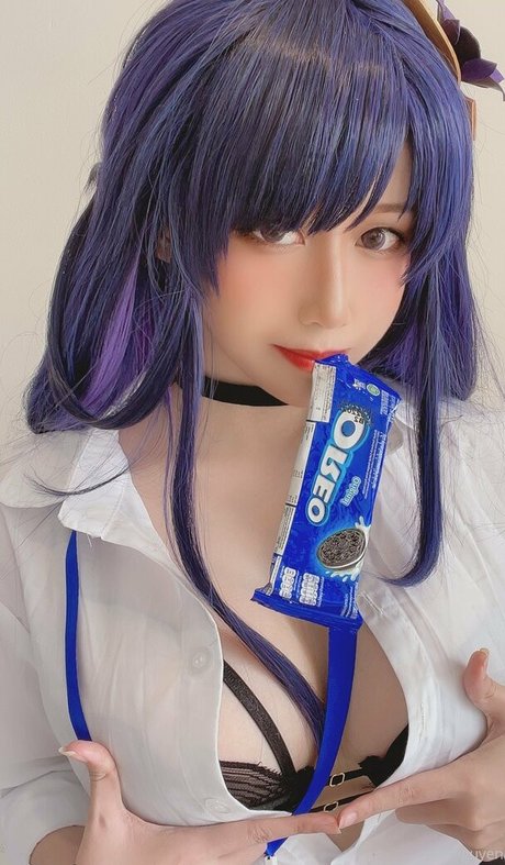 ainnguyen model beautiful pics