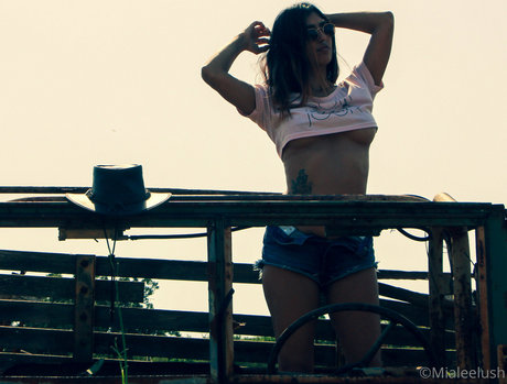 blackrose duches naked actress photo