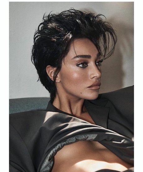 Eden Fines model naked img