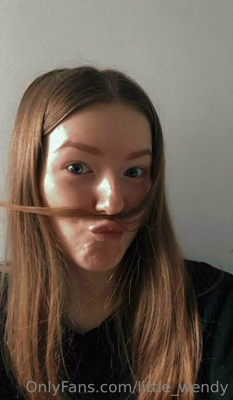 little wendy pornstar photos