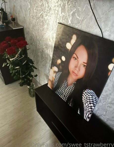swee tstrawberry sexy star archive