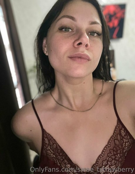 swee tstrawberry free star pic