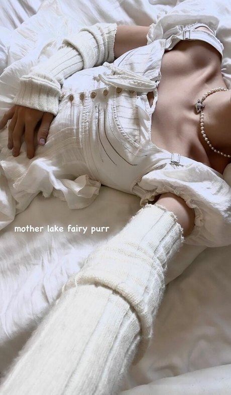 Arielle Maxine model best pictures