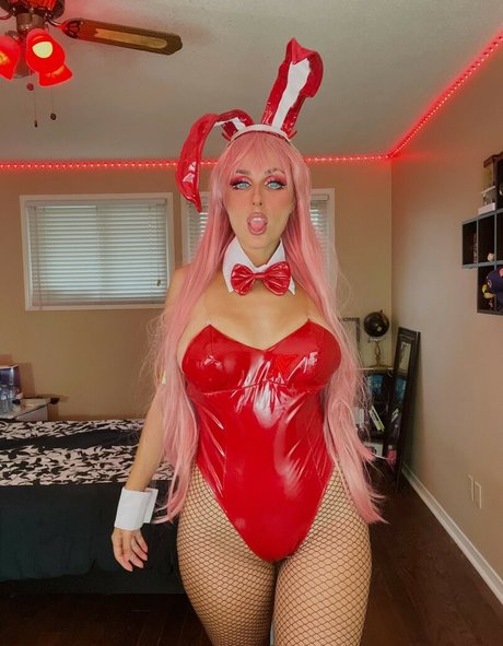 catlikemeow free actress image