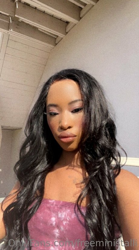 freeministalli model high quality gallery