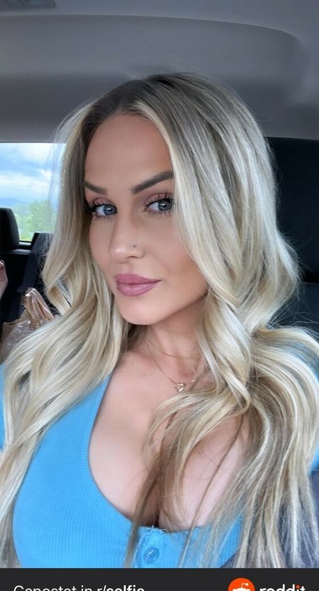 Allegrasreddit perfect model pic