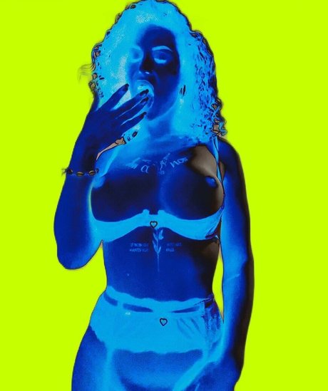 spicylikemojopicon erotic star galleries