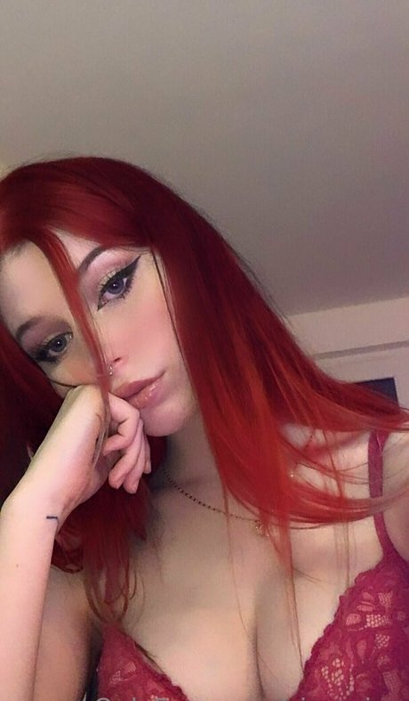 sinersina art model image