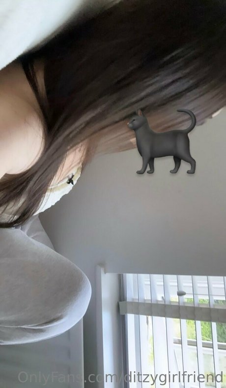 cootiemark sexy pornstar pic