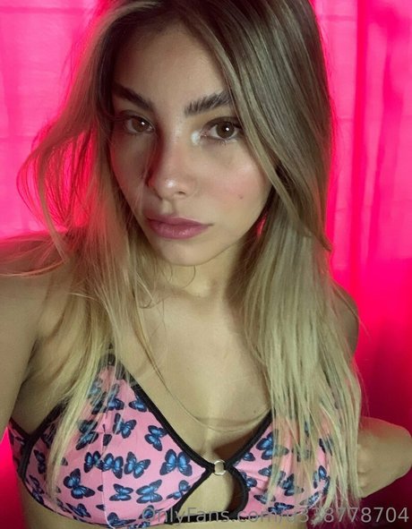 kendallbelmont star art photo