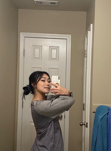 sonyaxule naked pornstar archive