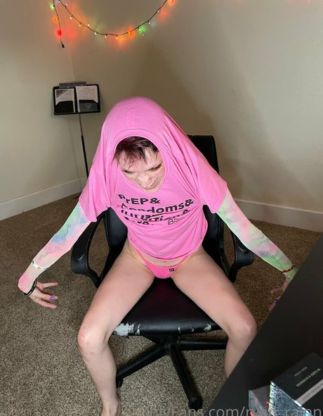 ryan rainn erotic actress picture