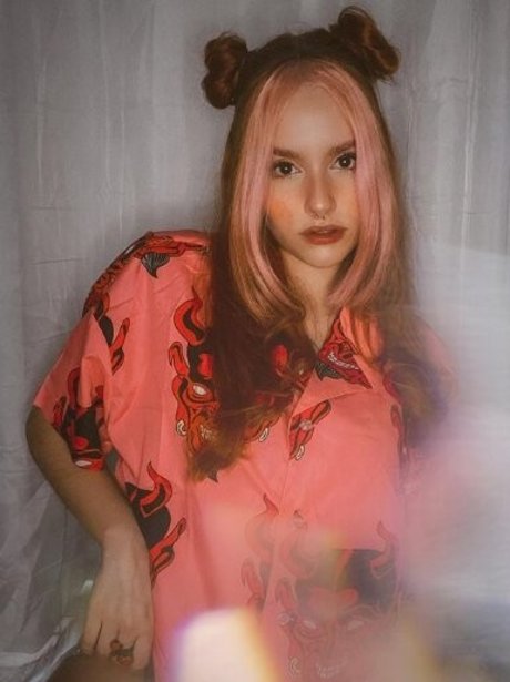 Larie S porn star photos