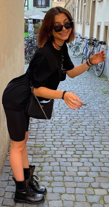 hairy bush onlyfans free picture