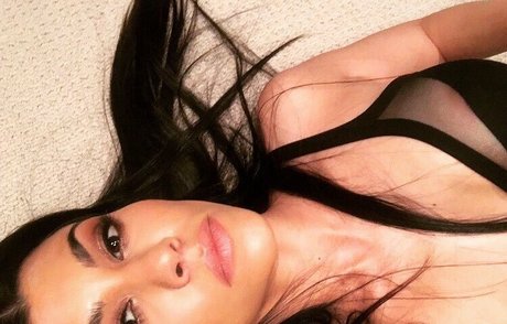 Kourtney Kardashian perfect pornstar photo