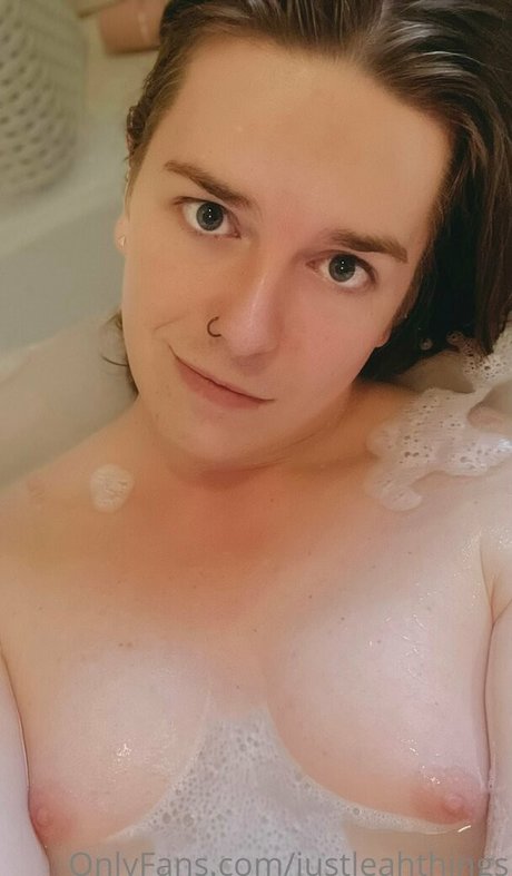 justleahthings pornographic star img