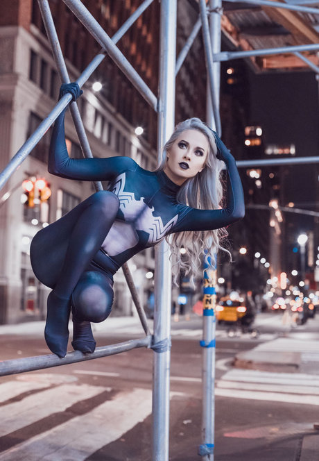 Lien Sue perfect model pictures