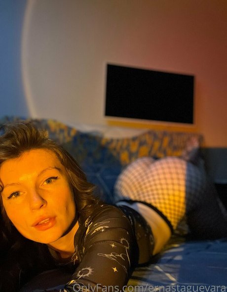 Ernesta Guevara star pornographic img