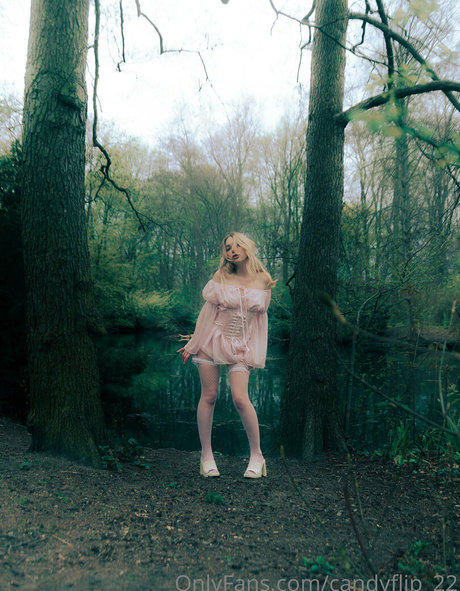 chloe ira exclusive model images