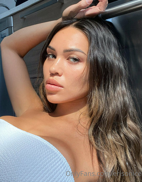 erisonice high quality star pic