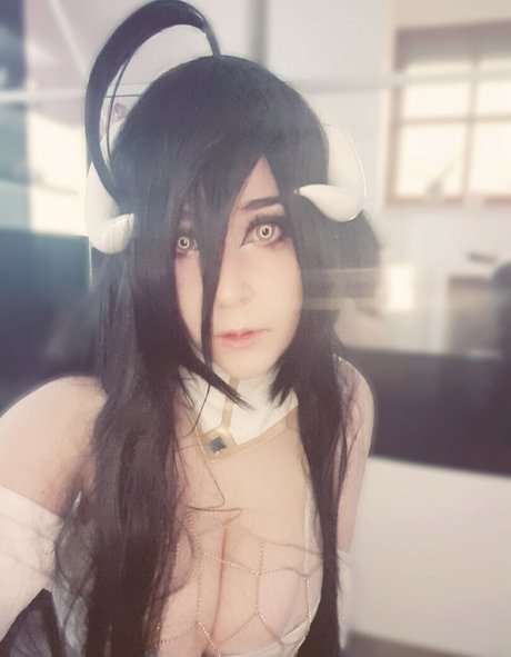 Miiukadoo naked star pictures