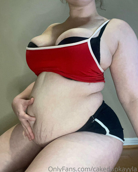 cakedupkayyla model adult pics