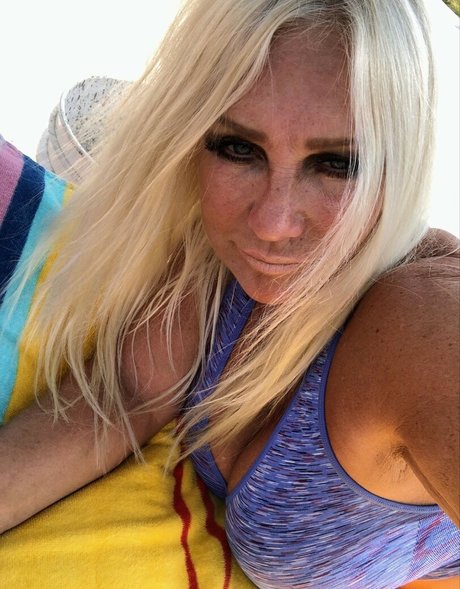 Linda Claridge adult actress archive