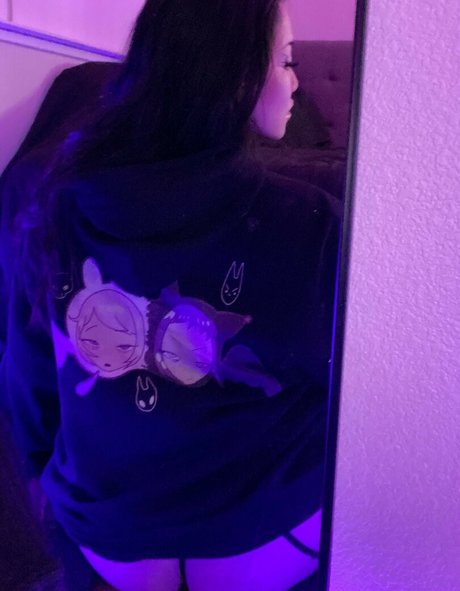 tofu thots model pretty photo