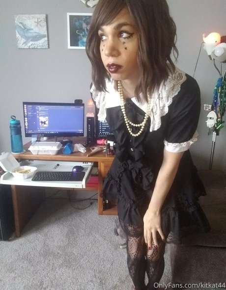 kitkat44 art pornstar img