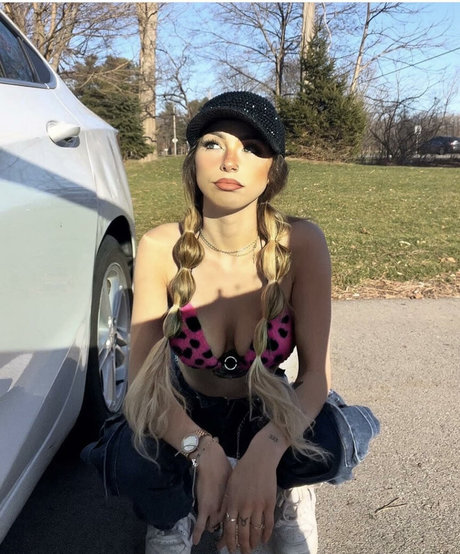 aliaremyinitials model high quality galleries