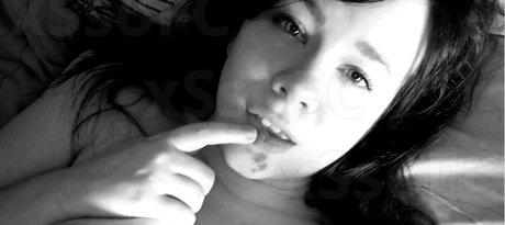 BittieTV pornographic model picture