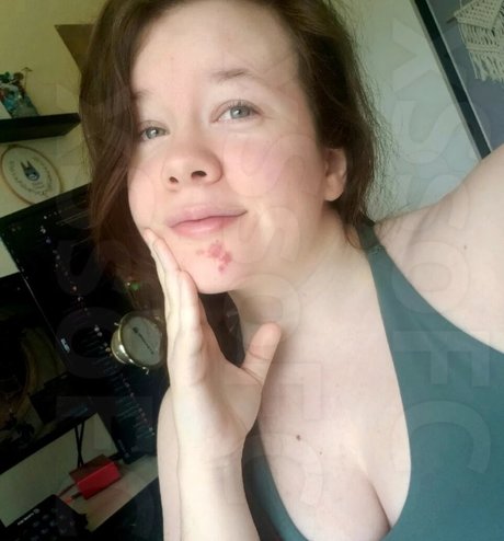 BittieTV sex model galleries