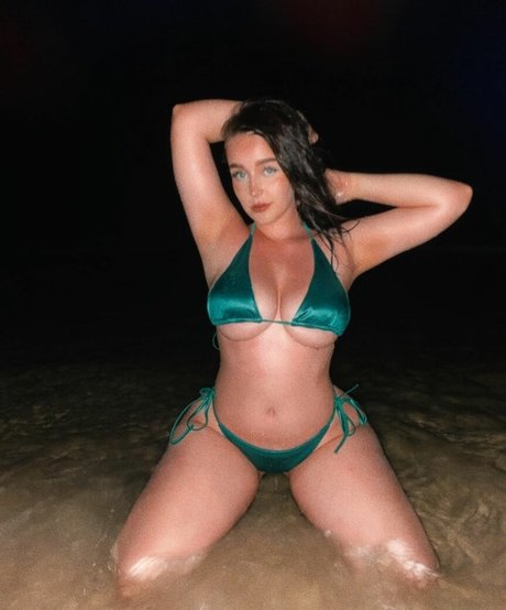 clara00ellis beautiful pornstar photos