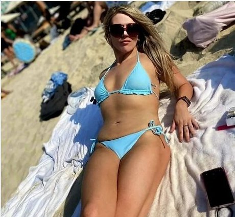 Session Moth Martina Profile pic