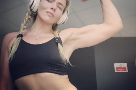 Session Moth Martina pornstar free pics