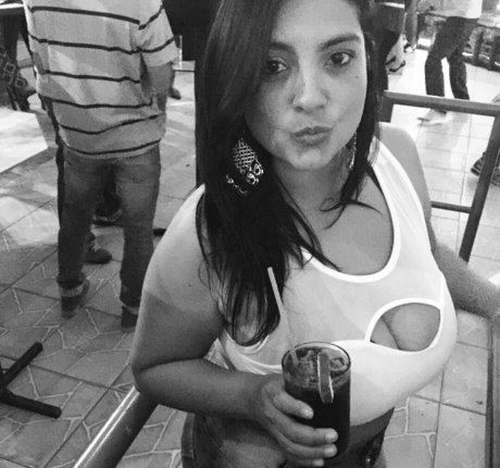 Brunna Fonseca star sexy galleries