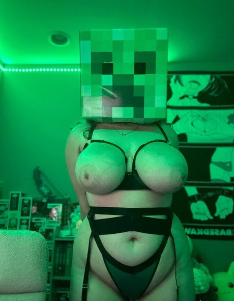 rajzoreo naked star galleries