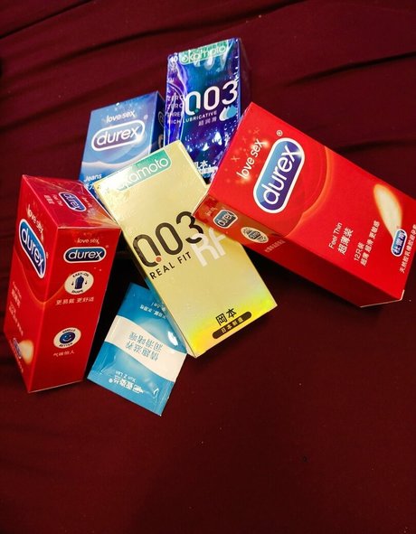 ciksu model pornographic pic