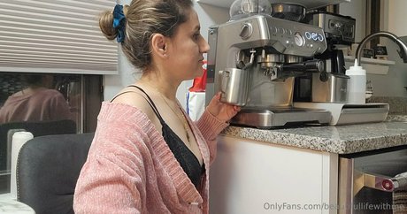 beautifullifewithme beautiful actress picture