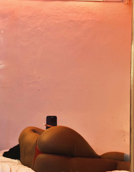 loi need pornstar high quality photos